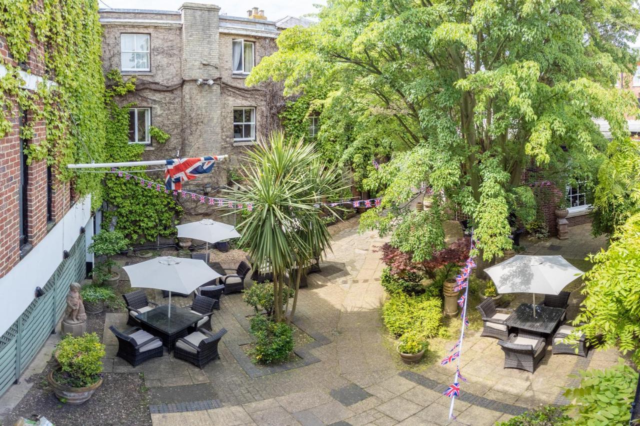 Mercure Salisbury White Hart Hotel & Apartments Exteriör bild