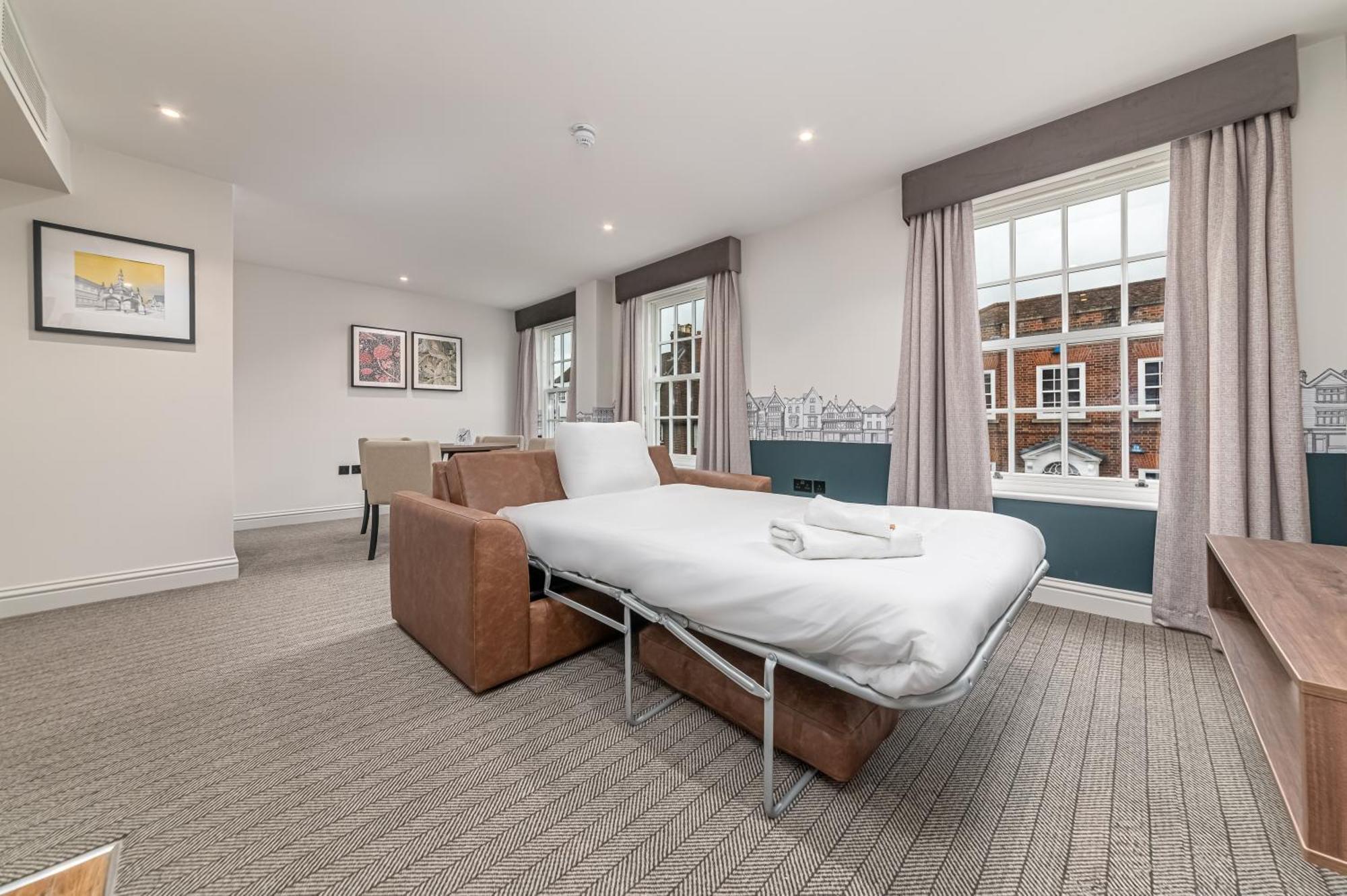 Mercure Salisbury White Hart Hotel & Apartments Exteriör bild