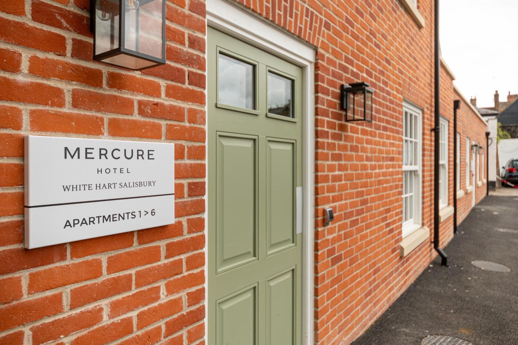 Mercure Salisbury White Hart Hotel & Apartments Exteriör bild