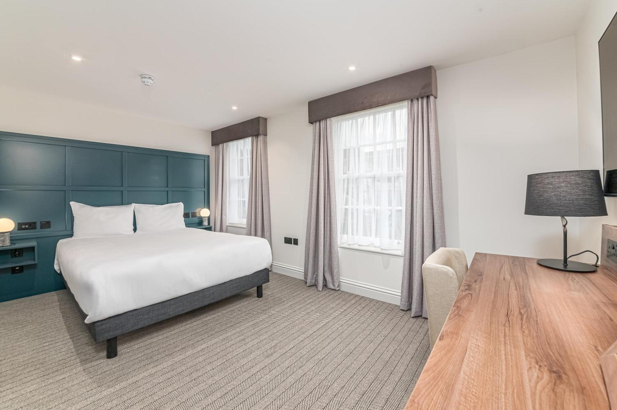 Mercure Salisbury White Hart Hotel & Apartments Exteriör bild